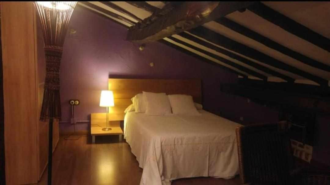La Gesta Picos De Europa Villa Poo  Luaran gambar