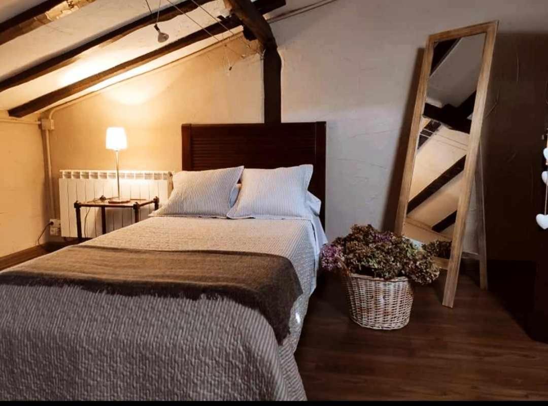 La Gesta Picos De Europa Villa Poo  Luaran gambar